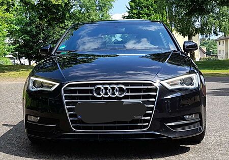Audi A3 Sportback Diesel 2.0 TDI S line Sportpaket