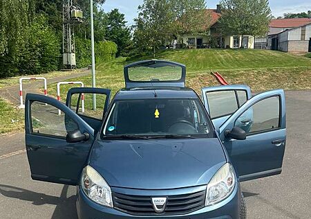 Dacia Sandero 1.4 | TÜV bis 2027 | Bluetooth | top gepflegt