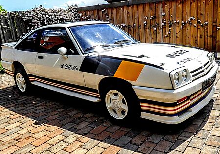 Opel Manta i200