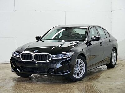 BMW 330 330e M Shadow HUD eSitze Sound Kamera Driving