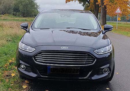 Ford Mondeo Turnier 2.0 TDCi Start-Stopp PowerShift-Aut Titani