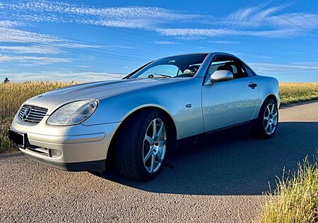 Mercedes-Benz SLK 200