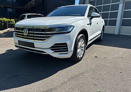 VW Touareg Volkswagen Elegance 4Motion