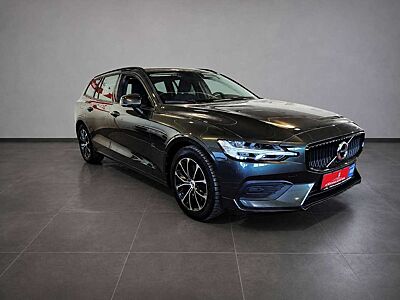 Volvo V60 Momentum Core