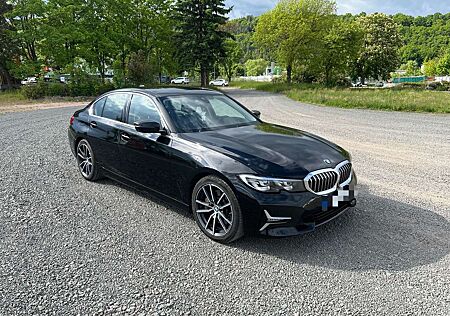 BMW 330i 330 Limousine | M-Fahrwerk | HUD | H&K | Top