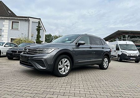 VW Tiguan Allspace Volkswagen 2.0 TDI 4Motion Life *LED Head-up