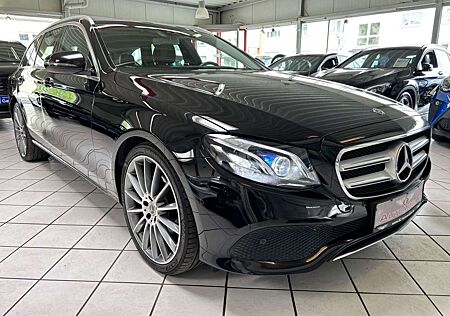 Mercedes-Benz E 200 T-Modell NAVI AHK LED AMG