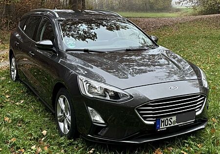 Ford Focus Turnier 1.0 EcoBoost Start-Stopp-System Aut. COOL&