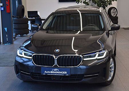 BMW 520 d Touring Aut. Laser~Pano~ACC~HUD~LiveC~Leder