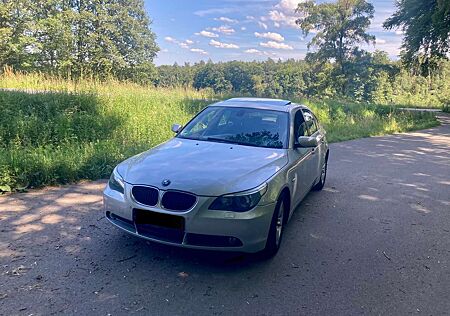 BMW 520i 520