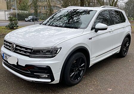 VW Tiguan Volkswagen R-Line BMT/Start-Stopp / Ahk / Standheizung
