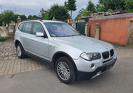 BMW X3 2.0d Aut. XDrive tuv neu