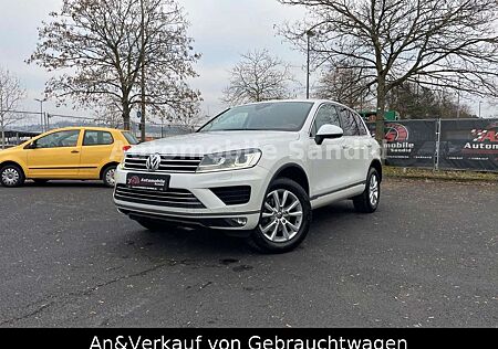 VW Touareg Volkswagen V6 TDI BMT*Start-Stopp 4Mot*Pano*AHK