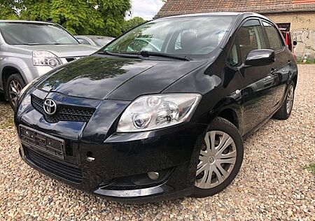 Toyota Auris Sol