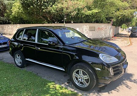 Porsche Cayenne Tiptronic