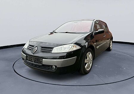 Renault Megane Dynamique 2.0 16V