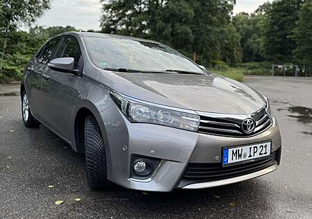 Toyota Corolla 1.4 D-4D Life Plus
