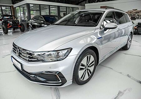 VW Passat Variant Volkswagen GTE LED/ACC/STANDHEIZUNG VOLL