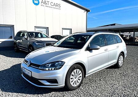 VW Golf Volkswagen VII Variant/1. Hand/AHK schwenkbar/Sitzheiz
