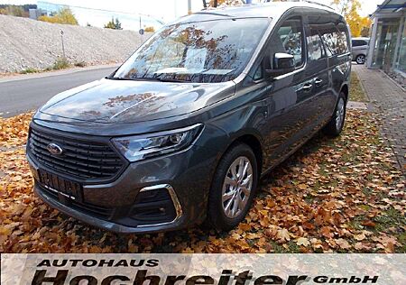 Ford Grand Tourneo Titanium