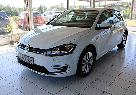 VW Golf Volkswagen VII e- LED NAVI SITZHEIZUNG TEMPOMAT
