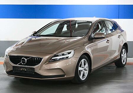 Volvo V40 Momentum Autom. Rückfahrkam.  Gewährleistung