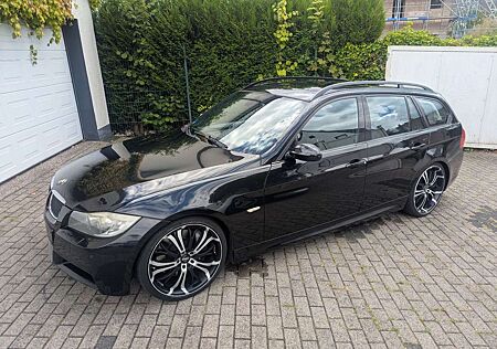 BMW 330 i M-Sport 19" XENON Navi Prof. Leder