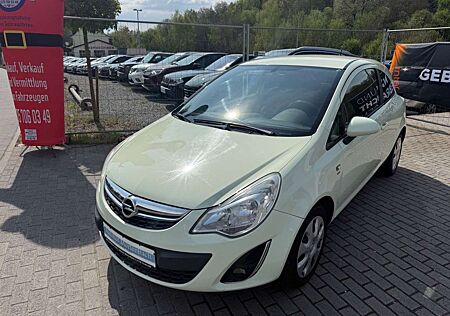 Opel Corsa D Satellite