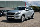 Mercedes-Benz ML 350 ML350 CDI BlueTec Navi°PDC°El.Heck°Temp°BT°RDKS°