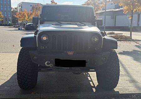 Jeep Wrangler Sahara