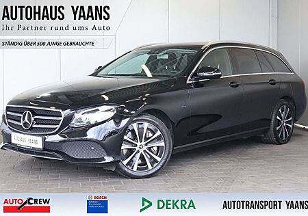 Mercedes-Benz E 300 de Avantgarde WIDE+MULTIBEAM+KAM+18"