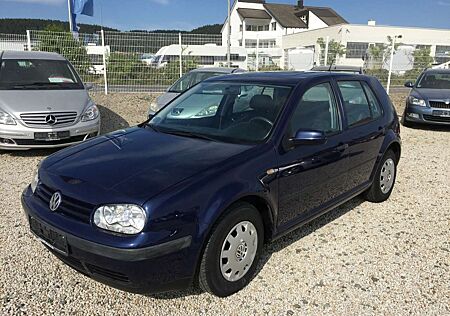 VW Golf Volkswagen 4 Türig!