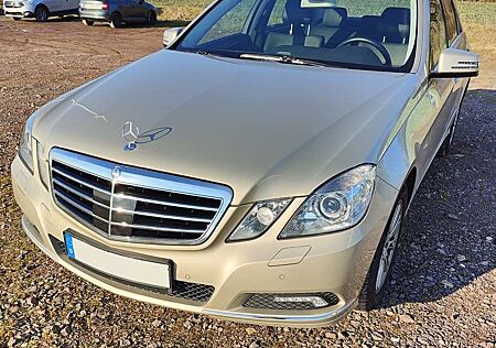 Mercedes-Benz E 220 CDI 80L Tank Diesel Automatik Elegance Luxus W 212