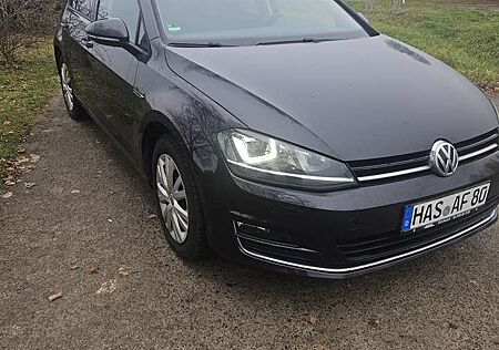 VW Golf Volkswagen 1.6 TDI BlueMotion Technology Lounge
