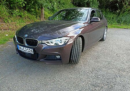 BMW 330d 330 Aut.M Sport, H+K, AHK, HUD, Leder, Matrix