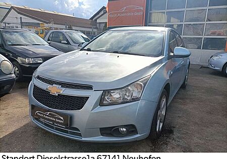 Chevrolet Cruze Hatchback LTZ/Anhänger./Klimaauto./Euro5