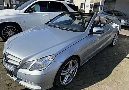 Mercedes-Benz E 200 Cabrio Avantgarde 19 Zoll Airscarf Leder