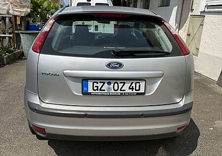Ford Focus 1.6 Ti-VCT Style