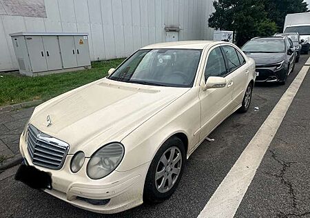 Mercedes-Benz E 200 CDI (211.007)