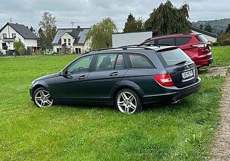 Mercedes-Benz C 220 T CDI