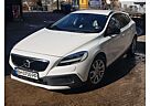 Volvo V90 Cross Country V40 Cross Country T4 AWD Geartronic Momentum