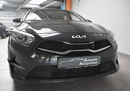 Kia XCeed Ceed SW / cee'd SW Ceed Sportswagon Klima Kamera AppNavi Tempo DAB+