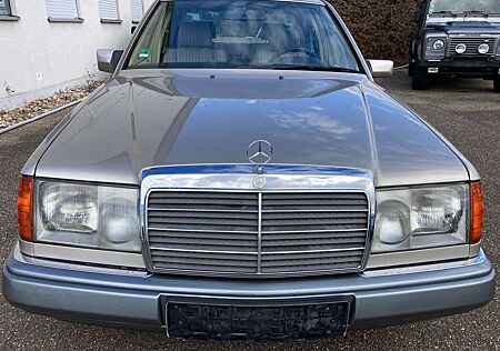 Mercedes-Benz E 250 D W124 Limousine OLDTIMER H-Zulassung