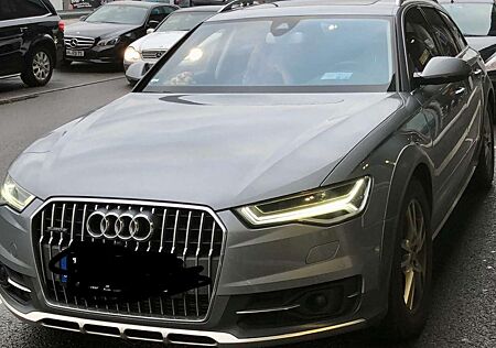 Audi A6 Allroad quattro 3.0 TDI S tronic DPF