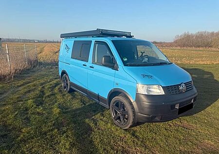 VW T5 Shuttle Volkswagen Camper