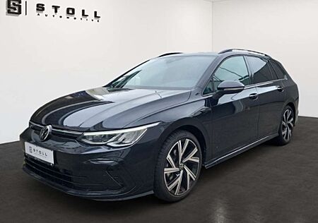 VW Golf Volkswagen VIII R-Line 1.5 eTSI Pano+Harman&Kardon+AppConnect