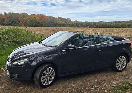 VW Golf Cabriolet Volkswagen Golf Cabrio 2.0 TDI BlueMotion TechnologyLife