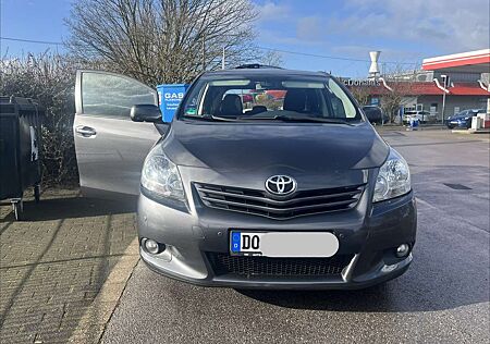 Toyota Verso 1.8 Executive