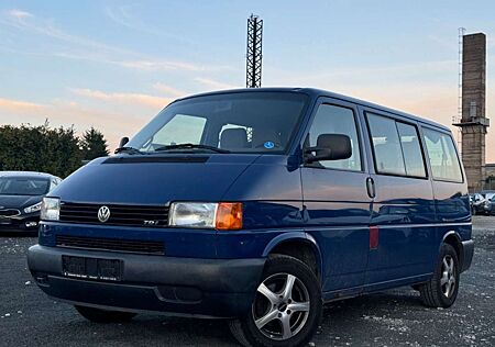 VW T4 Caravelle Volkswagen 2,5-l-Diesel TDI 75kW