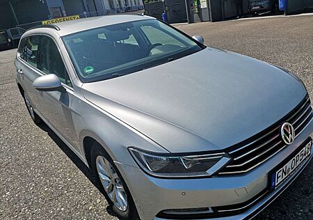 VW Passat Volkswagen 2.0 TDI (BlueMotion Technology) Comfortline